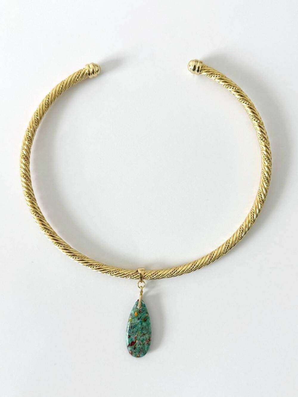 NEW TRAMPS+THIEVES women's monet necklace in gold